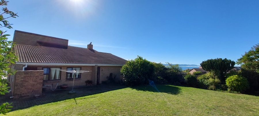 2 Bedroom Property for Sale in Wavecrest Eastern Cape